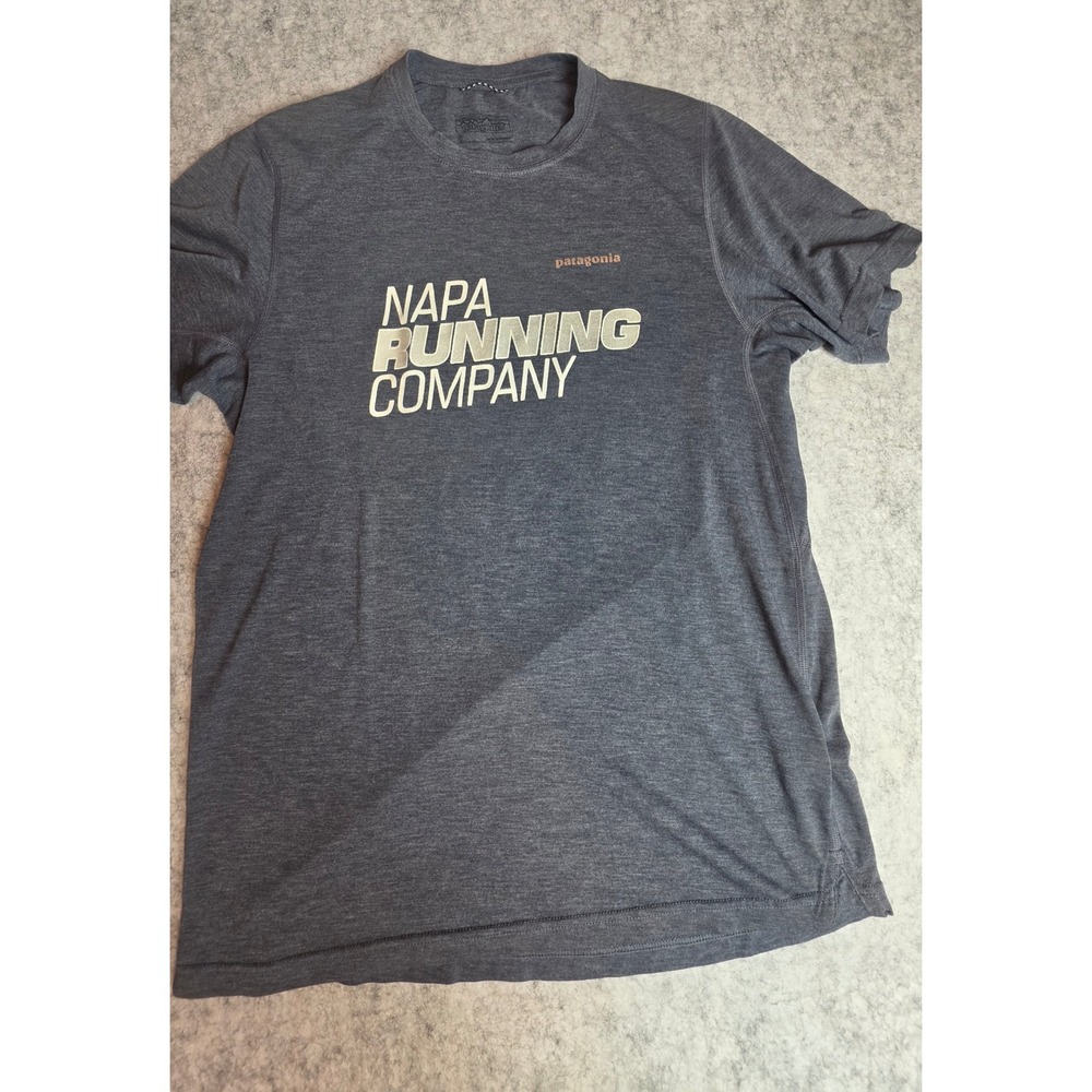 Patagonia Capilene Cool Daily Shirt Mens Small Gray Napa Running Company Tee